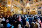 Ночной Литургией в Софийском соборе завершилось пребывание Курской-Коренной иконы Божией Матери «Знамение» в Алма-Ате