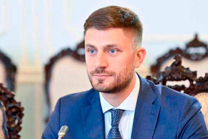 Поздравление Главе Митрополичьего округа с Днем рождения от руководителя Аппарата Сената Парламента М.А. Споткая