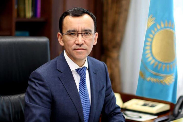 Поздравление председателя Сената Парламента Казахстана М.С. Ашимбаева с праздником Святой Пасхи