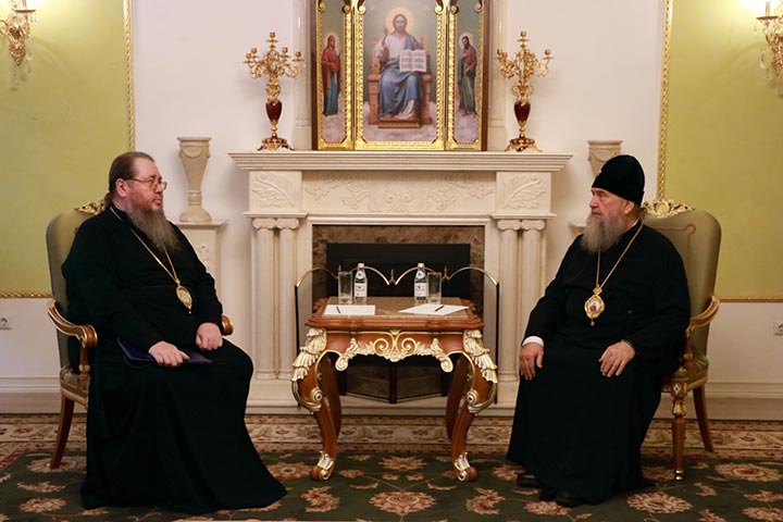 Митрополит Александр провел совещание с епископом Петропавловским и Булаевским Владимиром