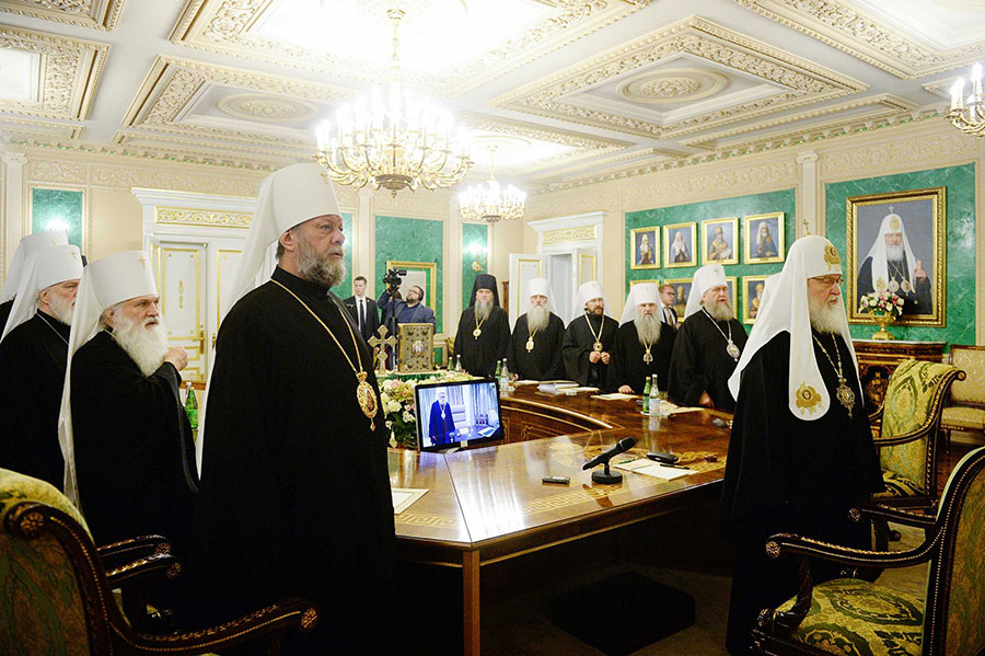 Главу Казахстанского Митрополичьего округа с 30-летием архипастырского служения поздравили постоянные члены Священного Синода Русской Православной Церкви