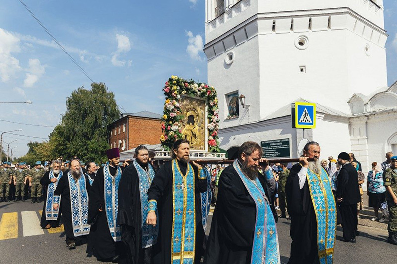 Начинается паломничество чудотворной Феодоровской иконы Пресвятой Богородицы в Казахстан 