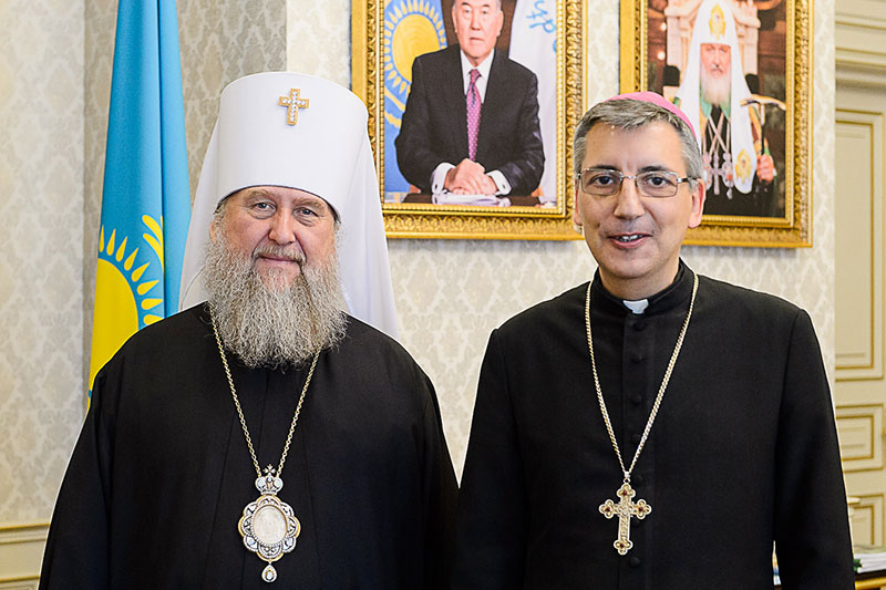 Состоялась встреча Главы Казахстанского Митрополичьего округа с председателем Конференции католических епископов Казахстана