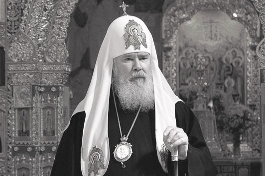 В двенадцатую годовщину со дня преставления приснопамятного Святейшего Патриарха Алексия II митрополит Александр совершил заупокойную литию
