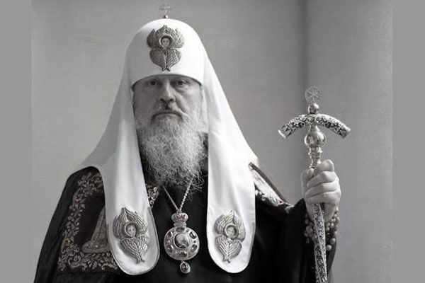 Глава Казахстанского Митрополичьего округа совершил литию по приснопамятному Святейшему Патриарху Пимену