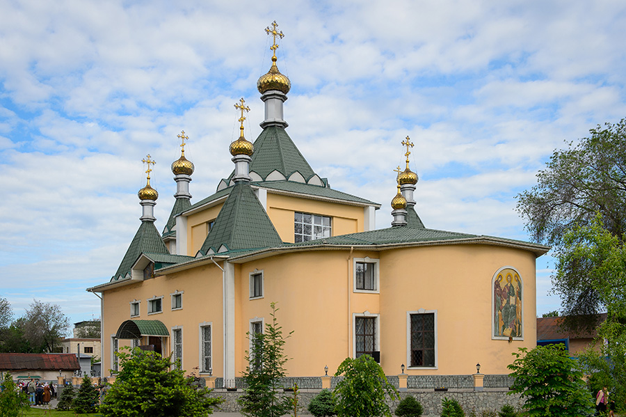 Служение епископа Нектария в неделю Всех святых, в земле Русской просиявших