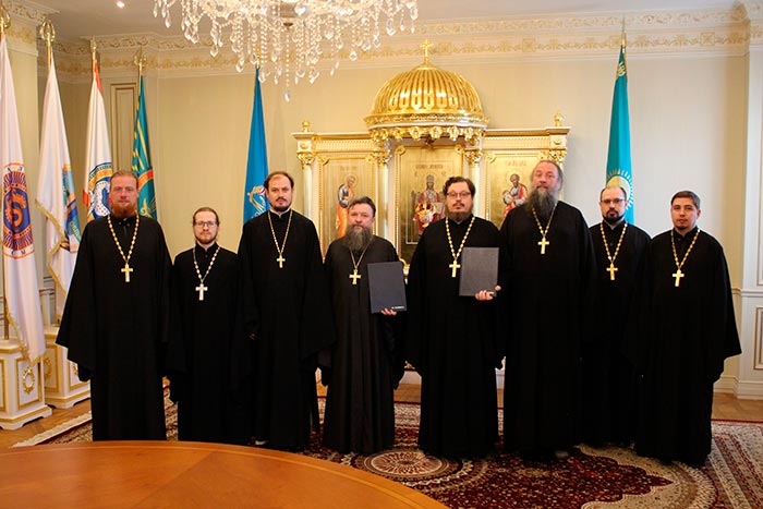 Подписано соглашение о сотрудничестве между Алма-Атинской и Калужской православными духовными семинариями