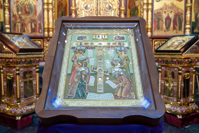 В Вознесенском соборе Алма-Аты Глава Митрополичьего округа совершил великую вечерню с чином прощения