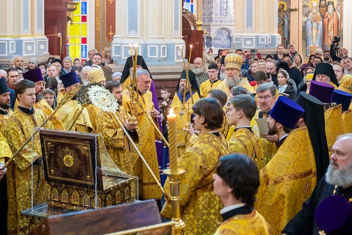 Глава Православной Церкви Казахстана совершил новогодний молебен в Вознесенском кафедральном соборе Алма-Аты (+ВИДЕО)