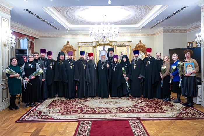 Митрополит Александр удостоил церковных наград администрацию и сотрудников Алма-Атинской православной духовной семинарии