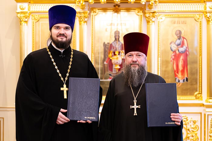 Подписано соглашение о сотрудничестве между Алма-Атинской и Казанской православными духовными семинариями