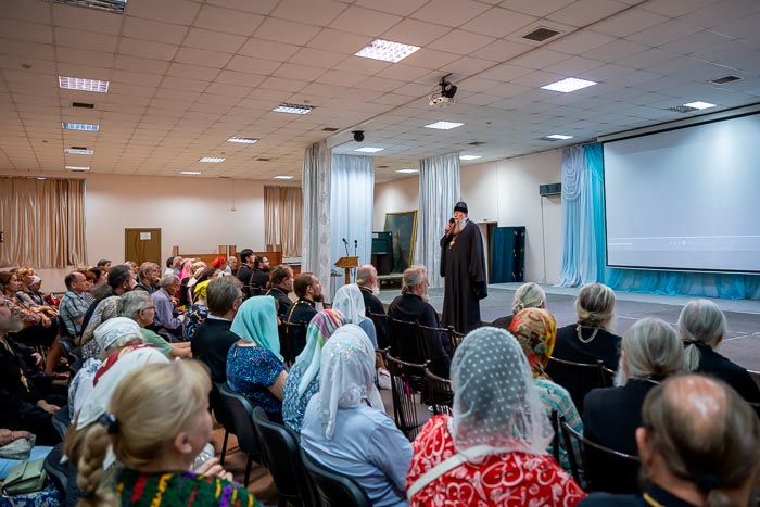 В Алма-Ате состоялся показ документального фильма «Праведники живут во веки»