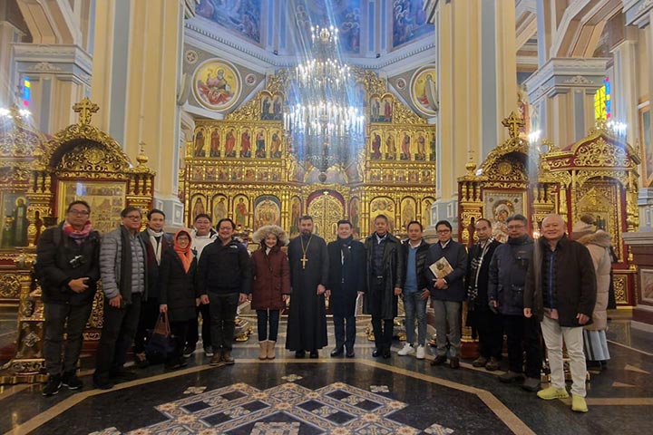 Вознесенский кафедральный собор посетила делегация Королевства Таиланд