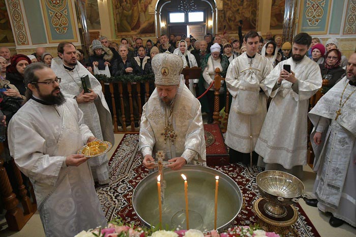 Служение викариев Астанайской епархии в дни празднования Богоявления 