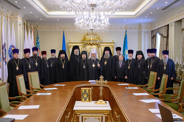 Митрополит Александр провел совместное заседание епархиального совета и церковного суда Астанайской и Алма-Атинской епархии