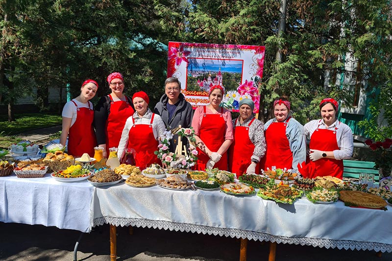 В Алма-Ате состоялся VIII фестиваль пасхальной кухни