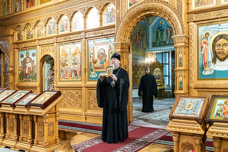 Ковчег с мощами преподобного Сергия Радонежского прибыл в Алма-Ату