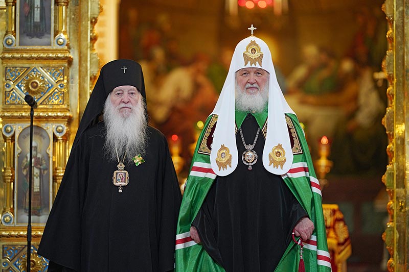 Патриаршие награды вручены архиепископу Уральскому и Атыраускому Антонию и архиепископу Карагандинскому и Шахтинскому Севастиану