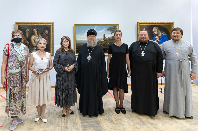 Глава Православной Церкви Казахстана посетил Государственный музей искусств имени А. Кастеева