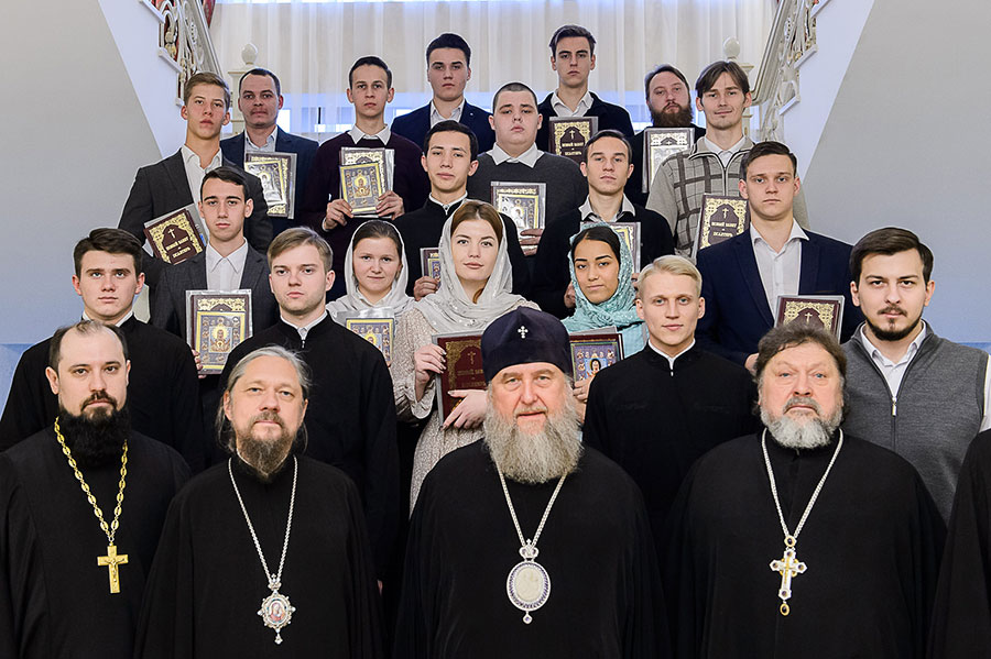 Состоялась встреча митрополита Астанайского и Казахстанского Александра со студентами, поступившими в Алма-Атинскую духовную семинарию в текущем году
