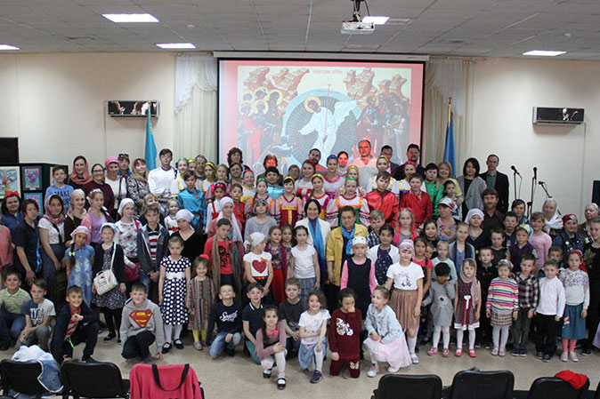 В Центральной воскресной школе прошел открытый урок, посвященный Федоровской иконе Божией Матери