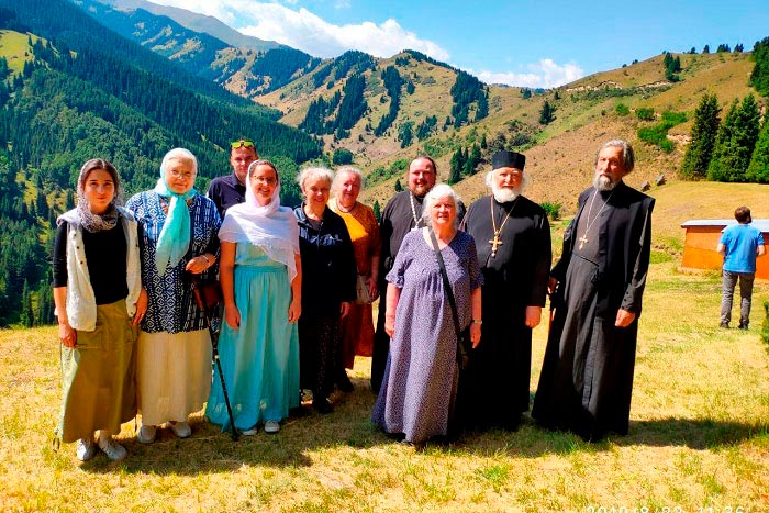 Делегация Православного Свято-Тихоновского гуманитарного университета посетила святыни Казахстана
