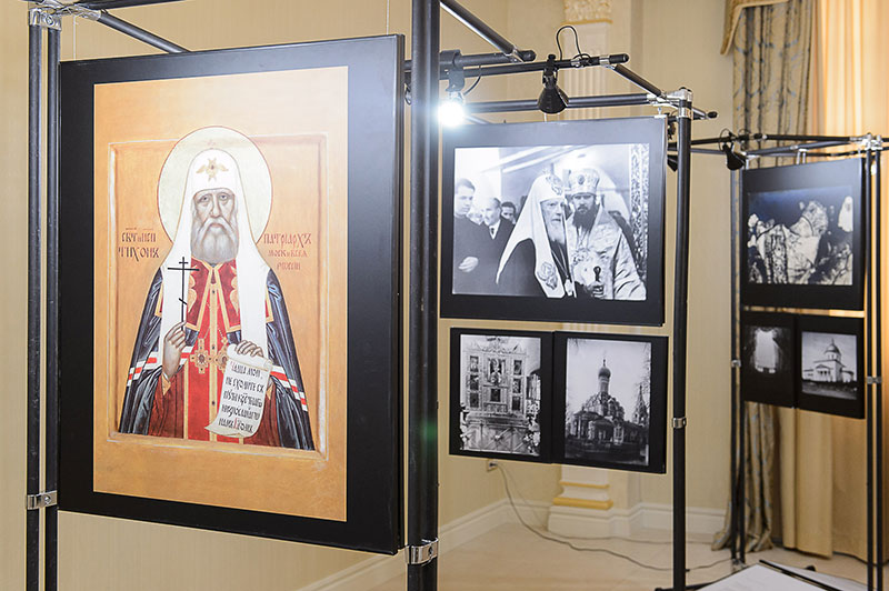 В Южной столице начала работу фотовыставка «Святитель Патриарх Тихон. К 100-летию восстановления Патриаршества в России»