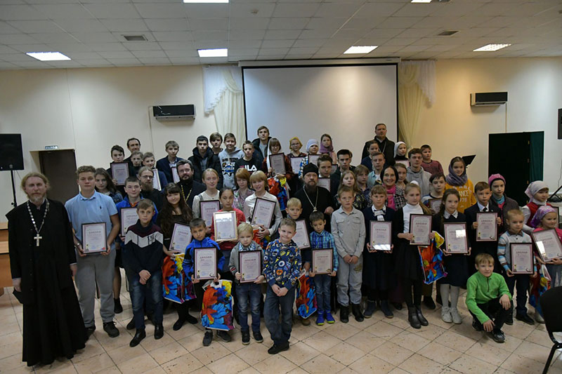 В Алма-Ате прошла церемония награждения победителей VIII детско-юношеского фестиваля земли Семиречья