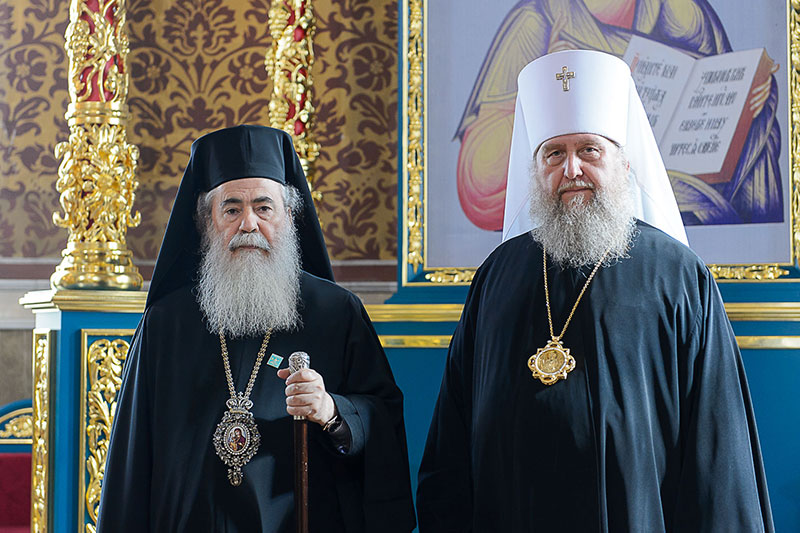 Успенский собор Астаны посетил Блаженнейший Патриарх Иерусалимский и всей Палестины Феофил III