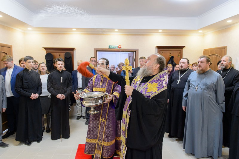 Глава Митрополичьего округа совершил освящение новопостроенного монастырского корпуса на подворье Иверско-Серафимовской женской обители Алма-Аты