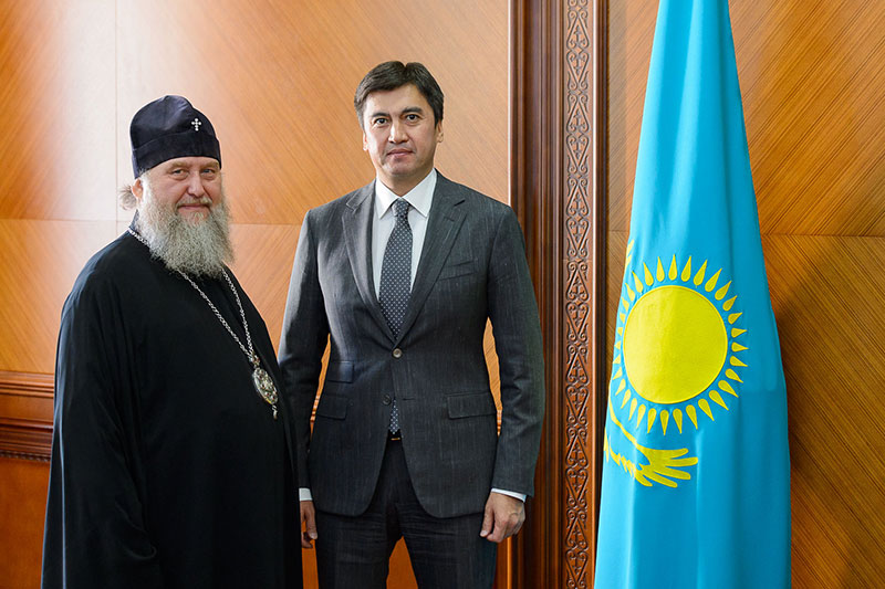 Состоялась встреча митрополита Астанайского и Казахстанского Александра с акимом города Чимкента