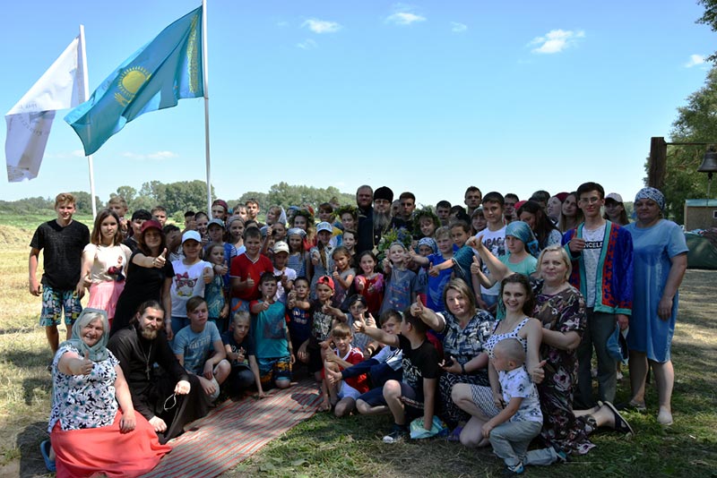В Петропавловской епархии завершил работу детский лагерь «Никольская слобода 2019»