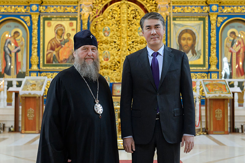 Аким Астаны ознакомился с деятельностью духовно-культурного центра Казахстанского Митрополичьего округа и посетил главный храм страны